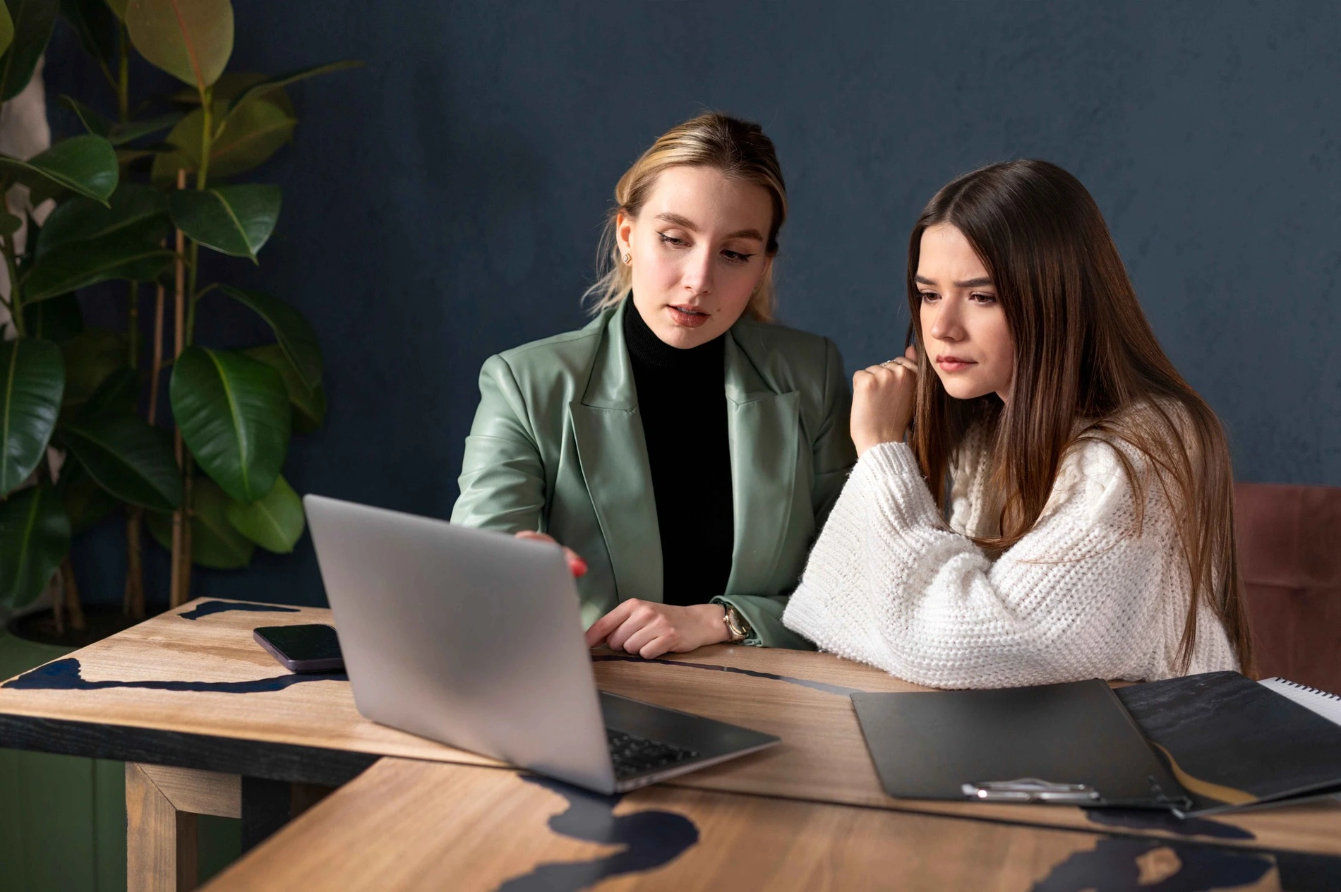Education counselling discussion